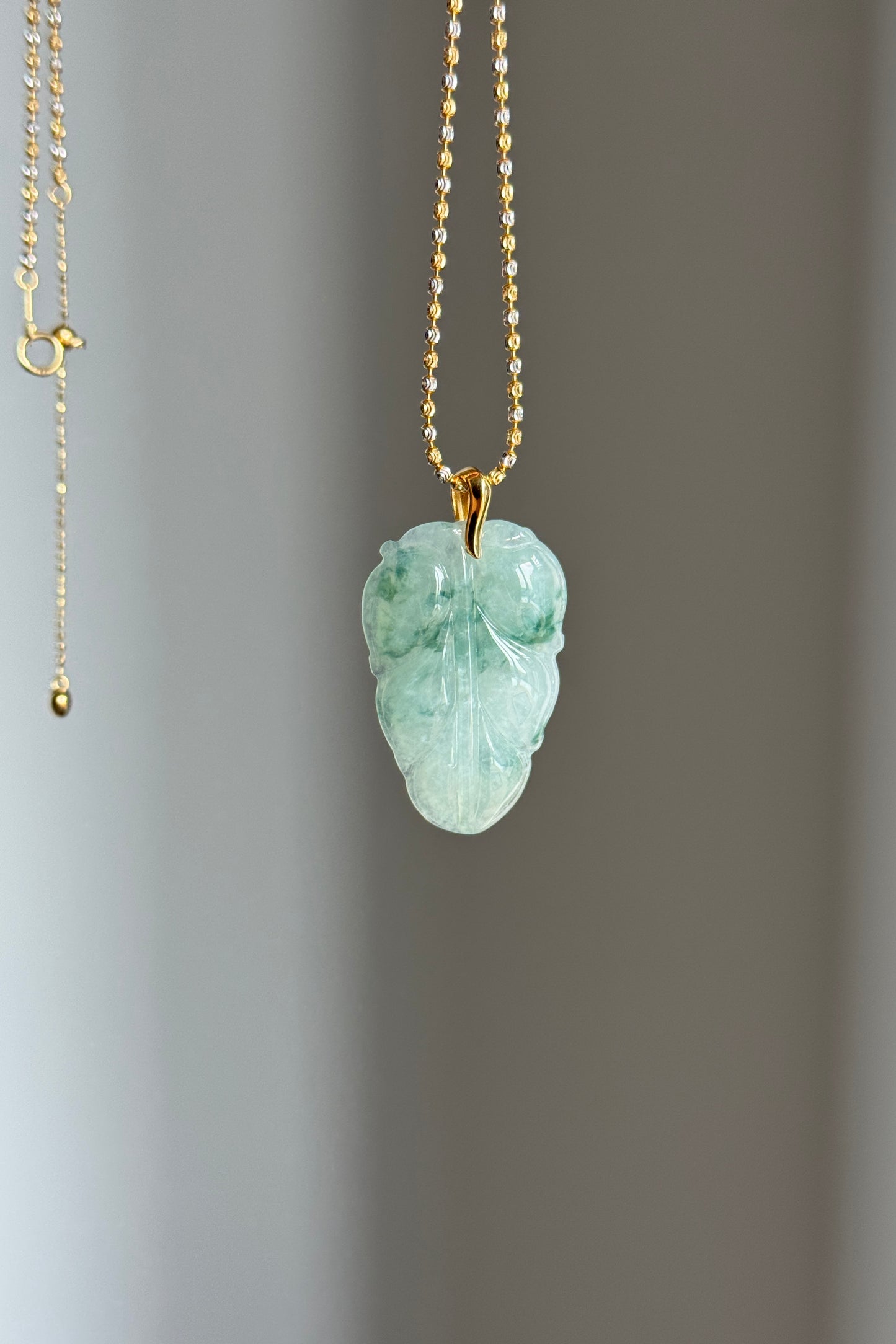 #P0545 "Leaf" Icy Green Flower Jadeite Jade 18K Yellow Gold Pendant