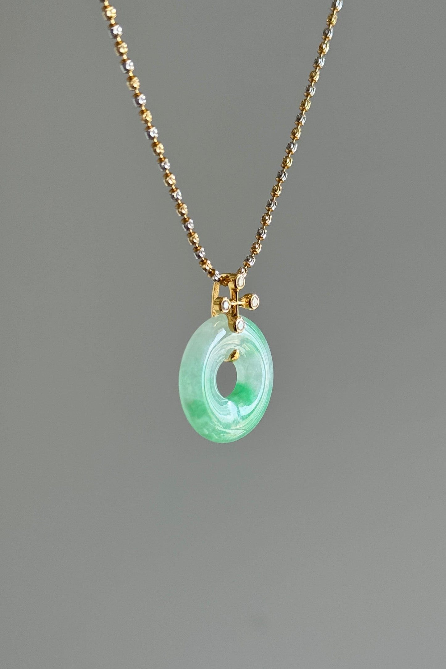#P0498 "Bi" Icy Bright Sun Green Jadeite Jade Donut 18K Yellow Gold Pendant