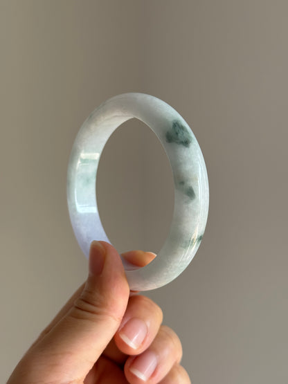 #0437 Icy Lavender Green Flower Jade Bangle Size 57