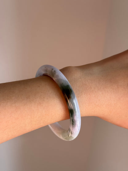 #0427 Lavender Green Yellow Round Jade Bangle Size 53.8 (fits up to 55)