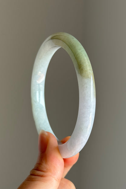 #0400 Icy Olive Green Yellow Light Lavender Jade Bangle Size 56.3