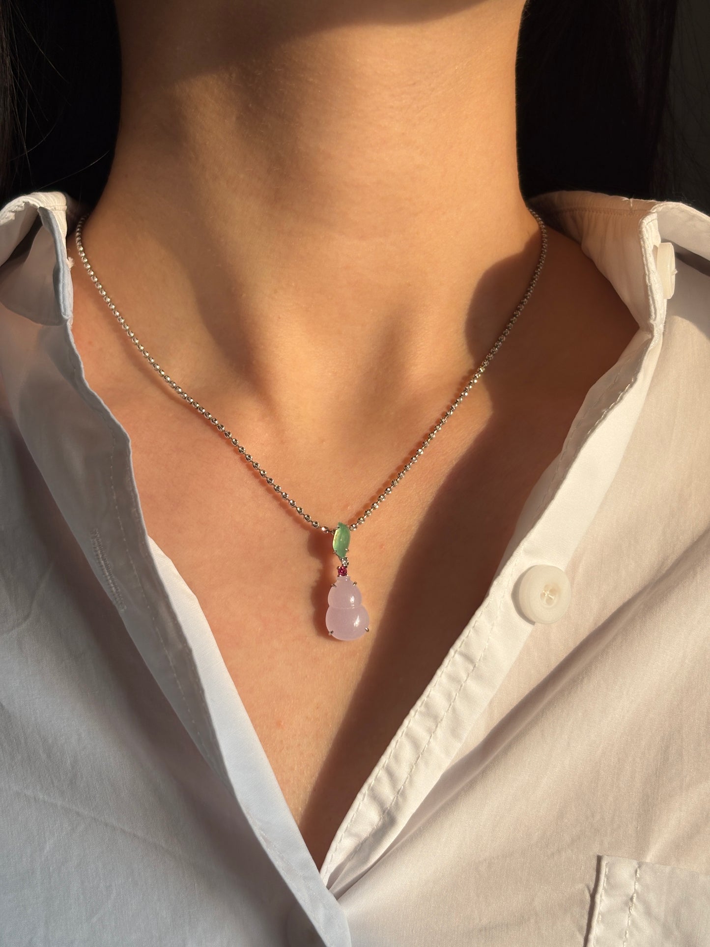 #P0537 "Hulu/Gourd" Icy Pink Lavender & Sun Green Jadeite Jade 18K White Gold Pendant