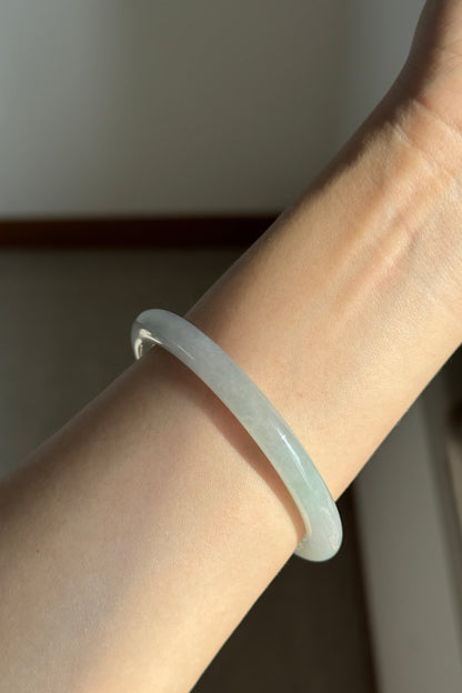 #0385 Icy Light Green Jade Bangle Size 55.6 (fits up to 57.6)
