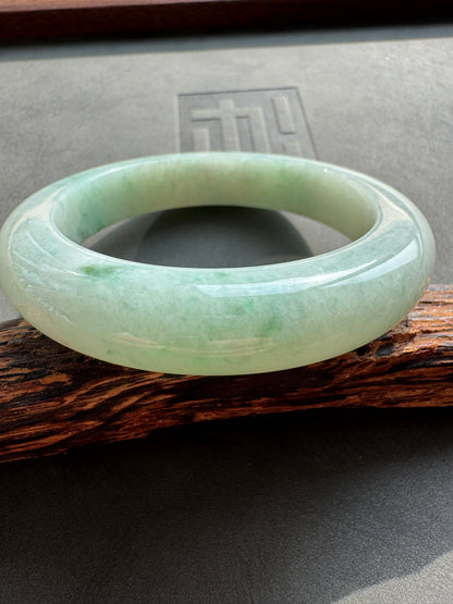 #0362 Vivid Green Flower Jade Bangle Size 57.2