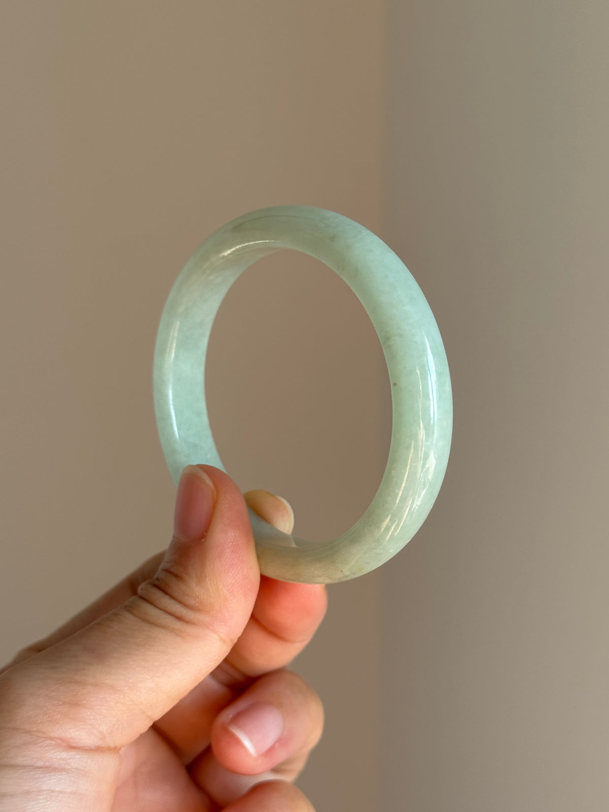 #0426 Lotus Green Oval Jade Bangle Size 51