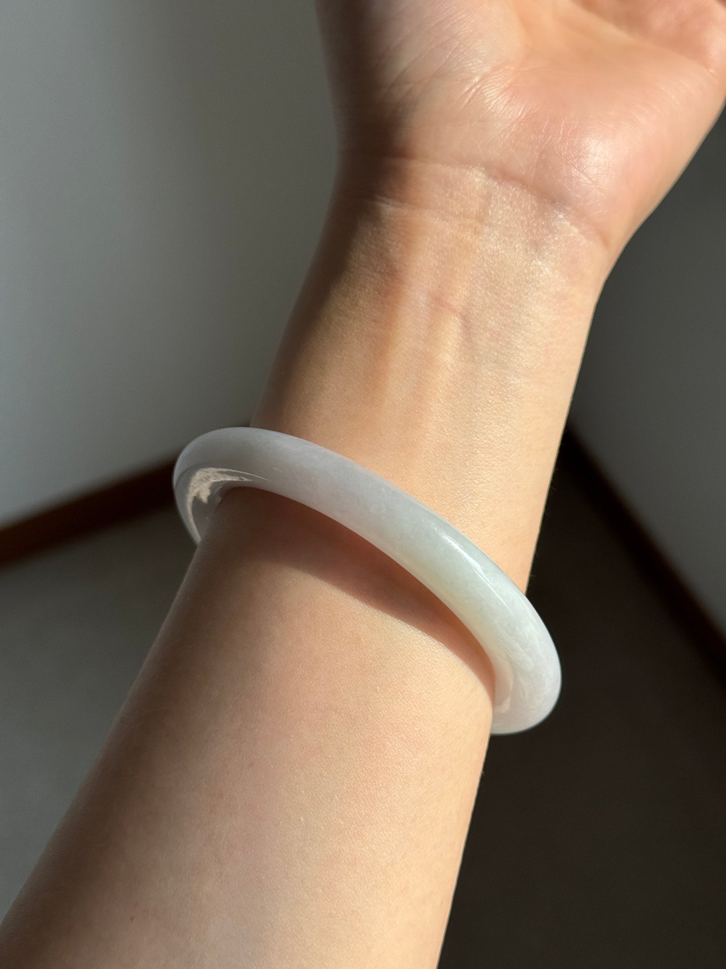 #0357 Icy White Light Lavender and Green Jade Bangle Size 53.8 (fits up to 55.5)
