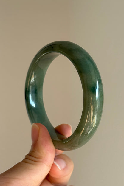 #0430 Icy Blue Water Olive Green Rich Blue Flower Jade Bangle Size 54.5