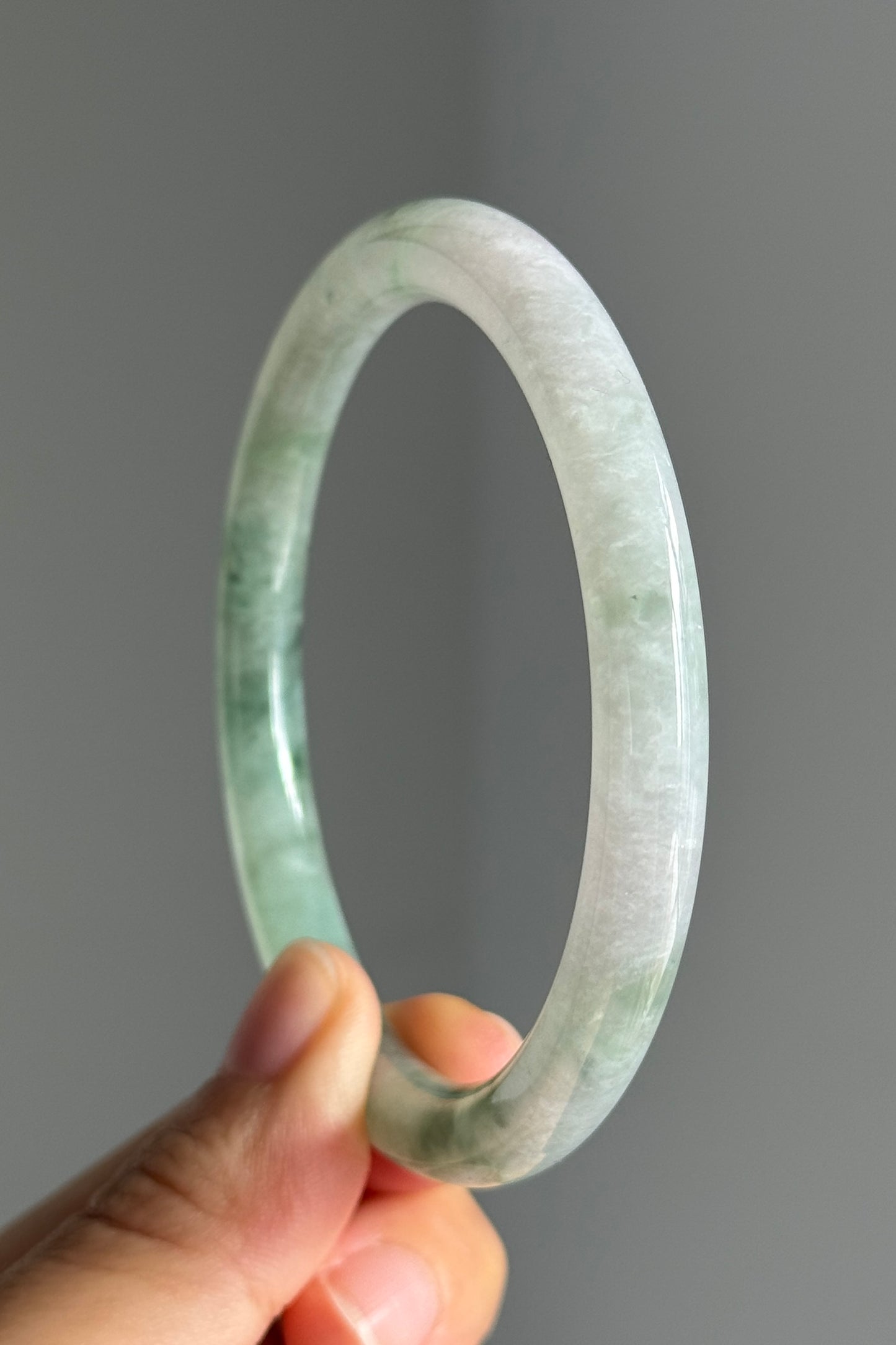 #0376 Icy Green Flower White Slim Jade Bangle Size 59.5 (fits up to 61.5)