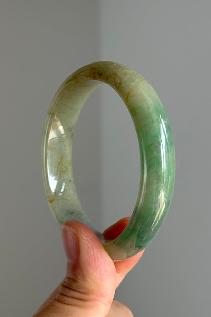 #0373 Icy Sun Green Yellow Ink Oval Jade Bangle Size 52