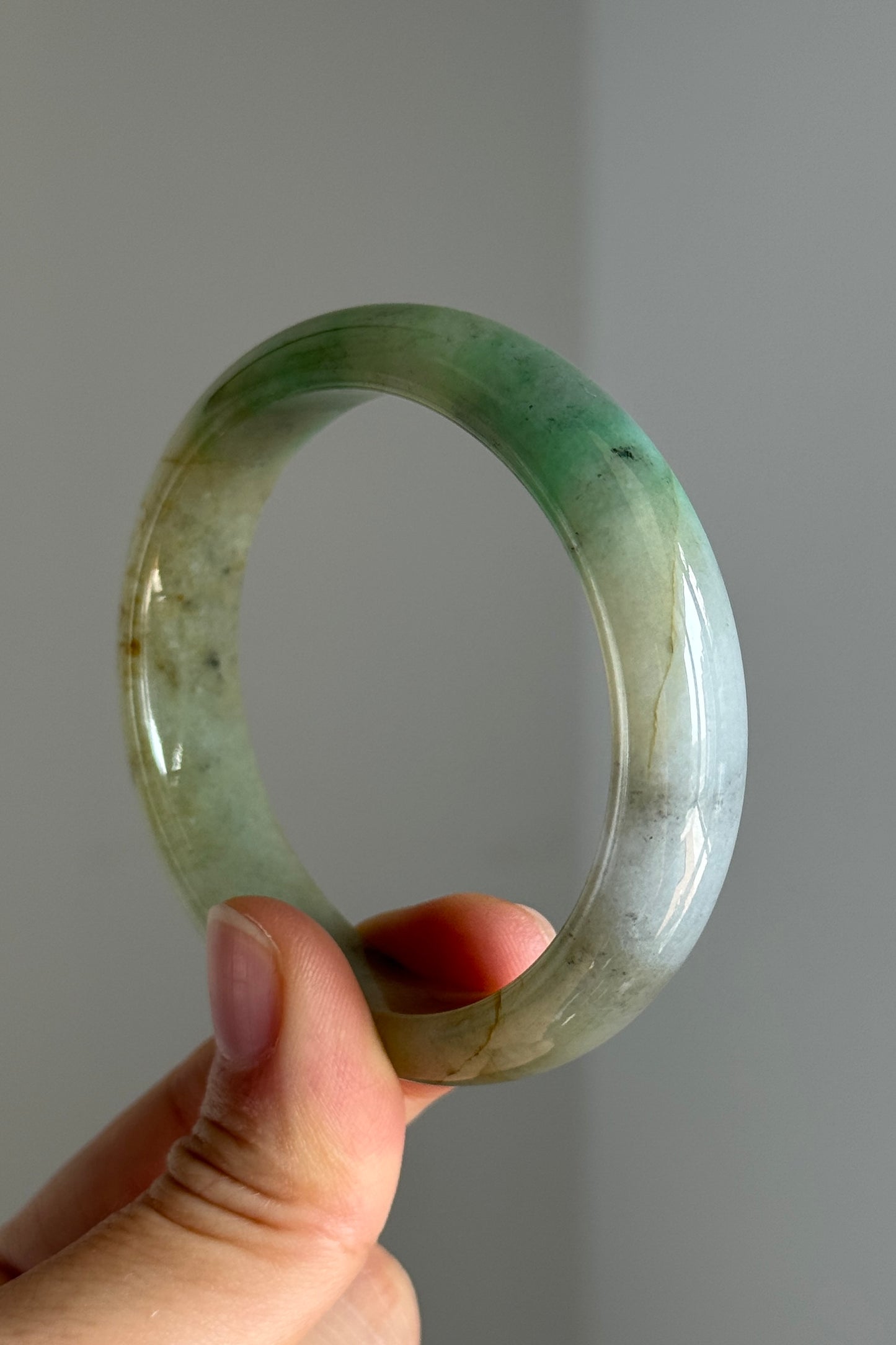 #0373 Icy Sun Green Yellow Ink Oval Jade Bangle Size 52