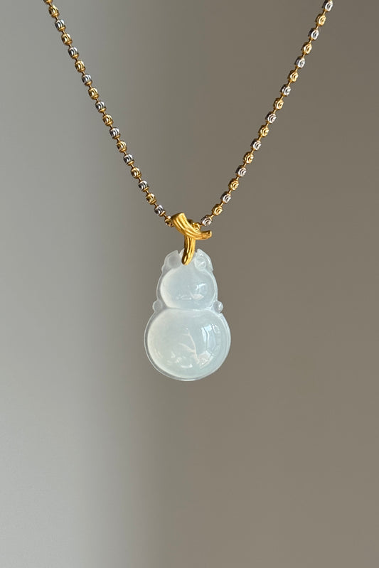 #P0513 "Hulu/Gourd" Icy White Jadeite Jade 18K Yellow Gold Pendant