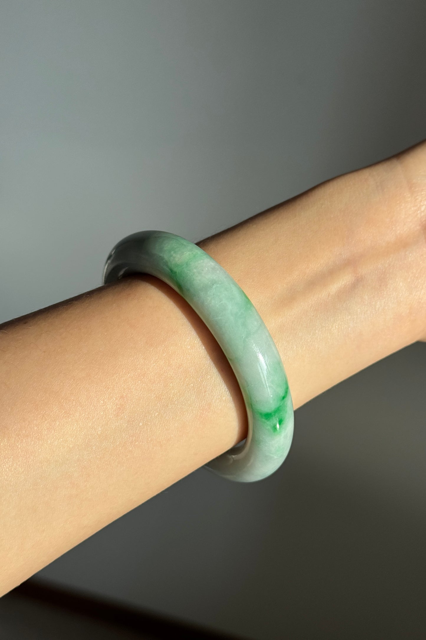 #0387 Bright Sun Green Jade Bangle Size 53.1 (fits up to 54.1)