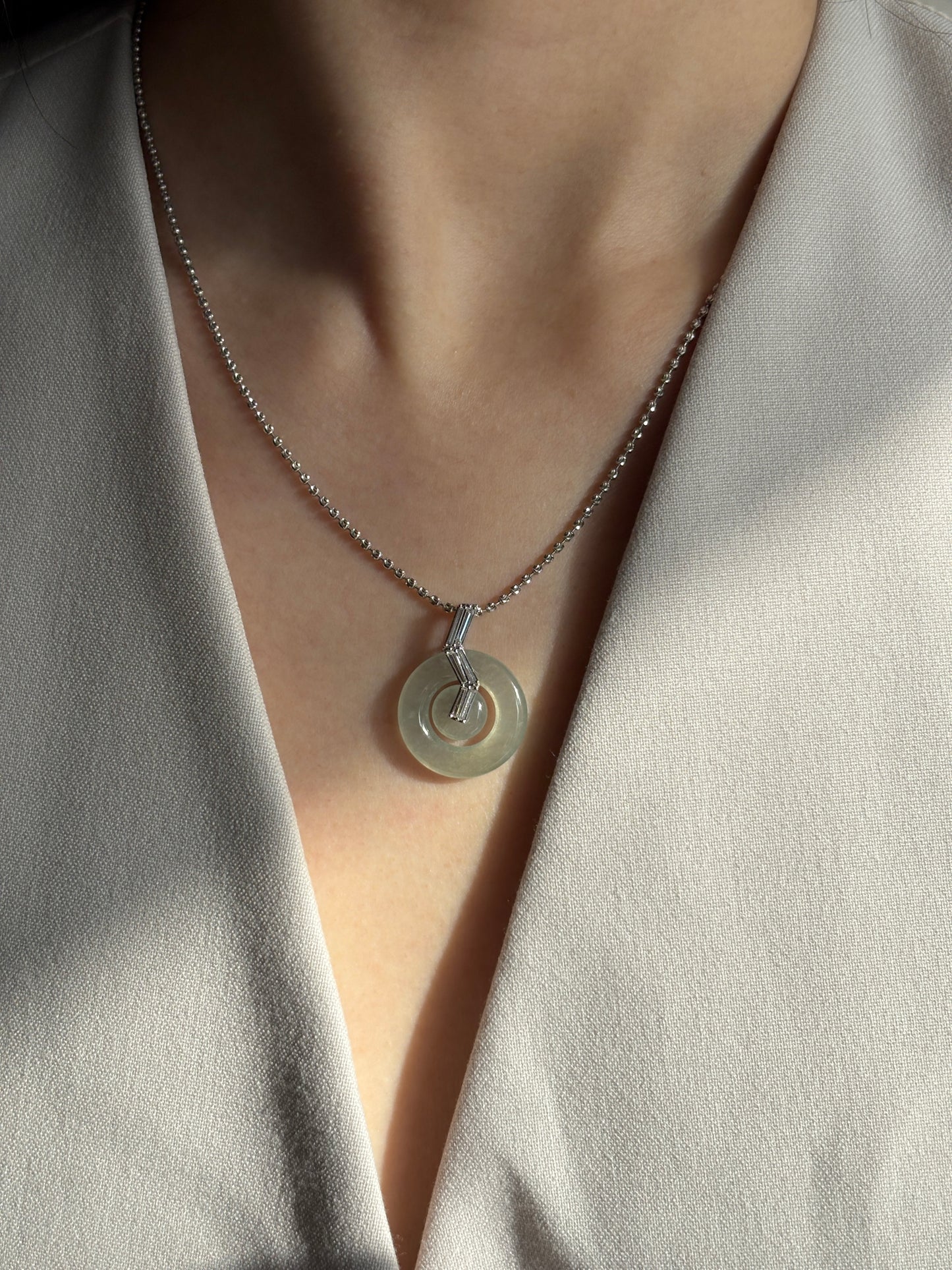 #P0495 "Bi" Highly Icy Light Green Jadeite Jade Donut 18K White Gold Pendant