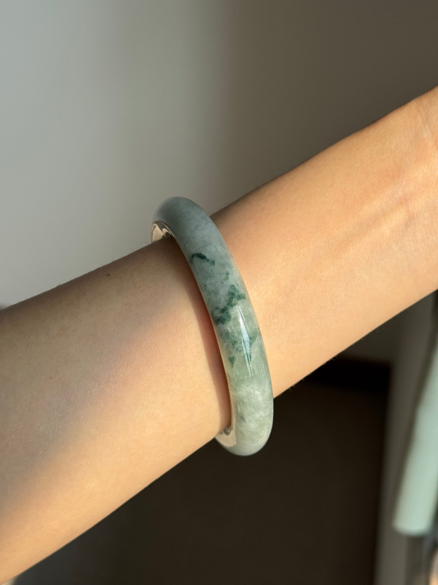 #0403 Icy Bluish Green Flower Jade Bangle Size 56.1 (fits up to 57.1)