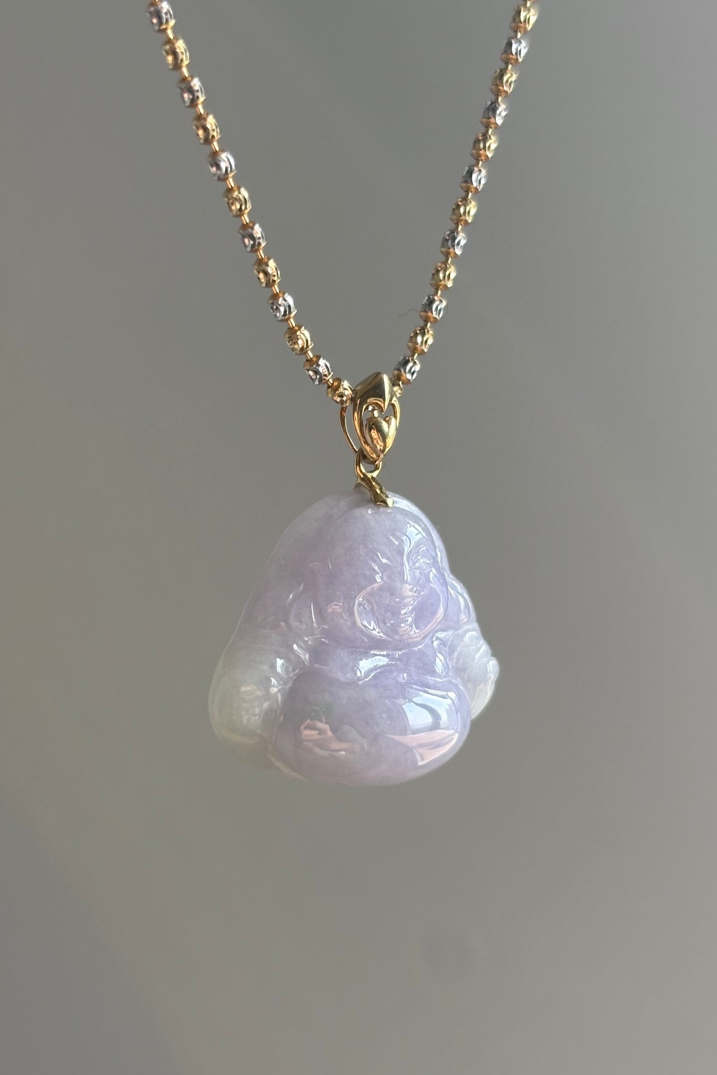 #P0438 "Buddha" Spring Lavender & Green Jadeite Jade 18K Yellow Gold Pendant