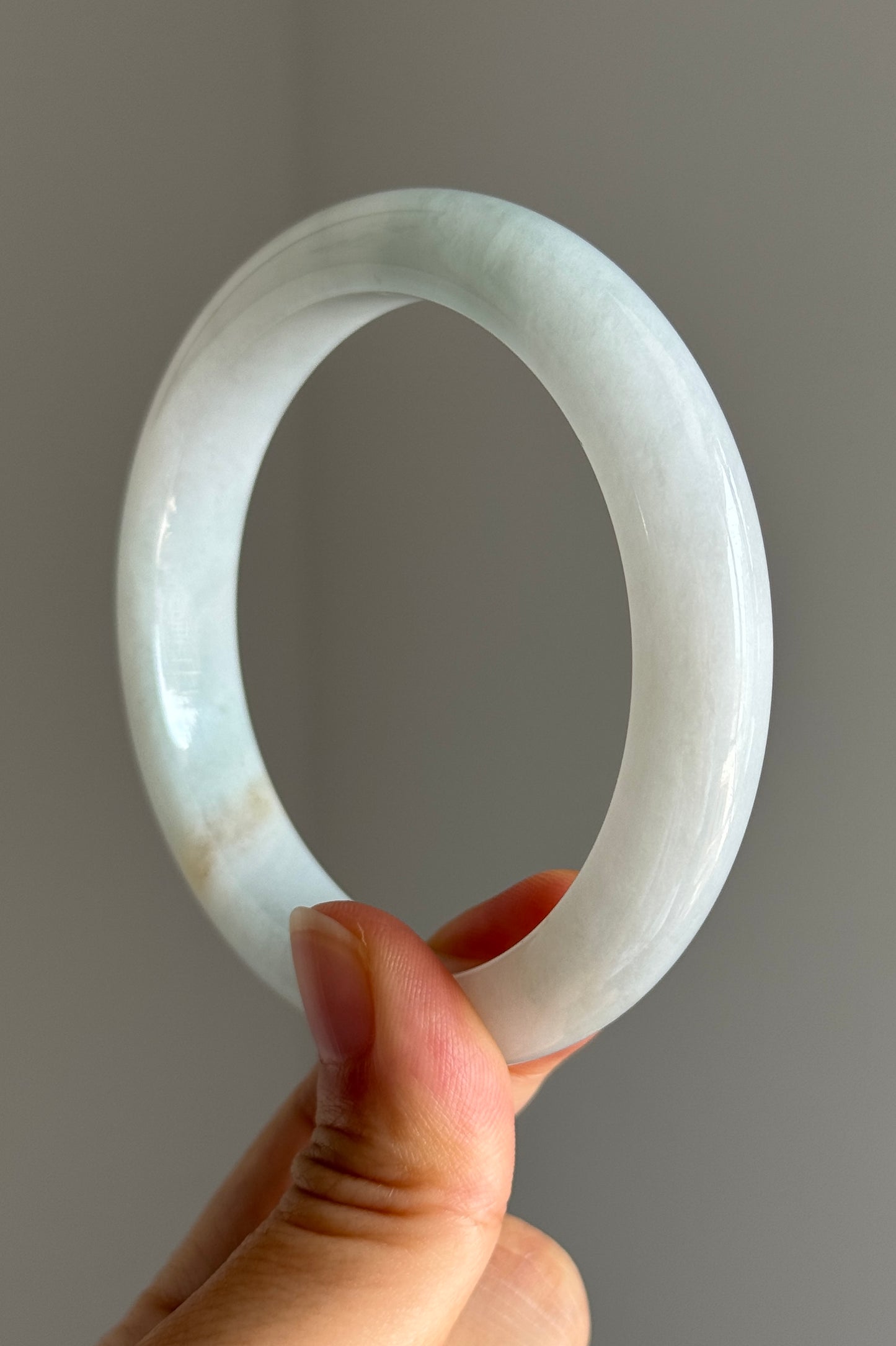 #0392 Icy Blue White Golden Flecks Jade Bangle Size 59.5