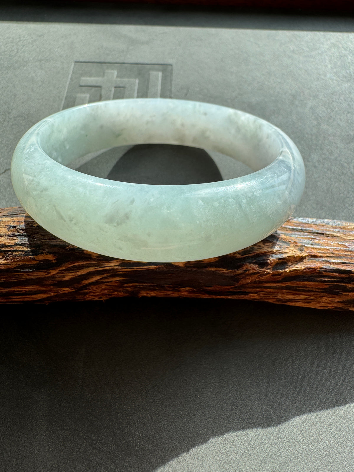 #0447 Icy Light Green Snow Flakes Jade Bangle Size 56.7