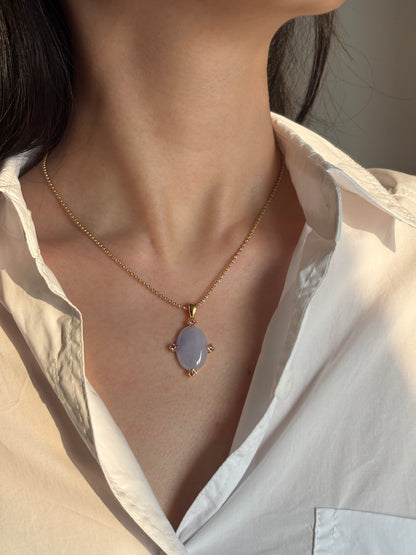 #P0536 Icy Vivid Lavender Jadeite Jade Cabochon 18K Yellow Gold Pendant