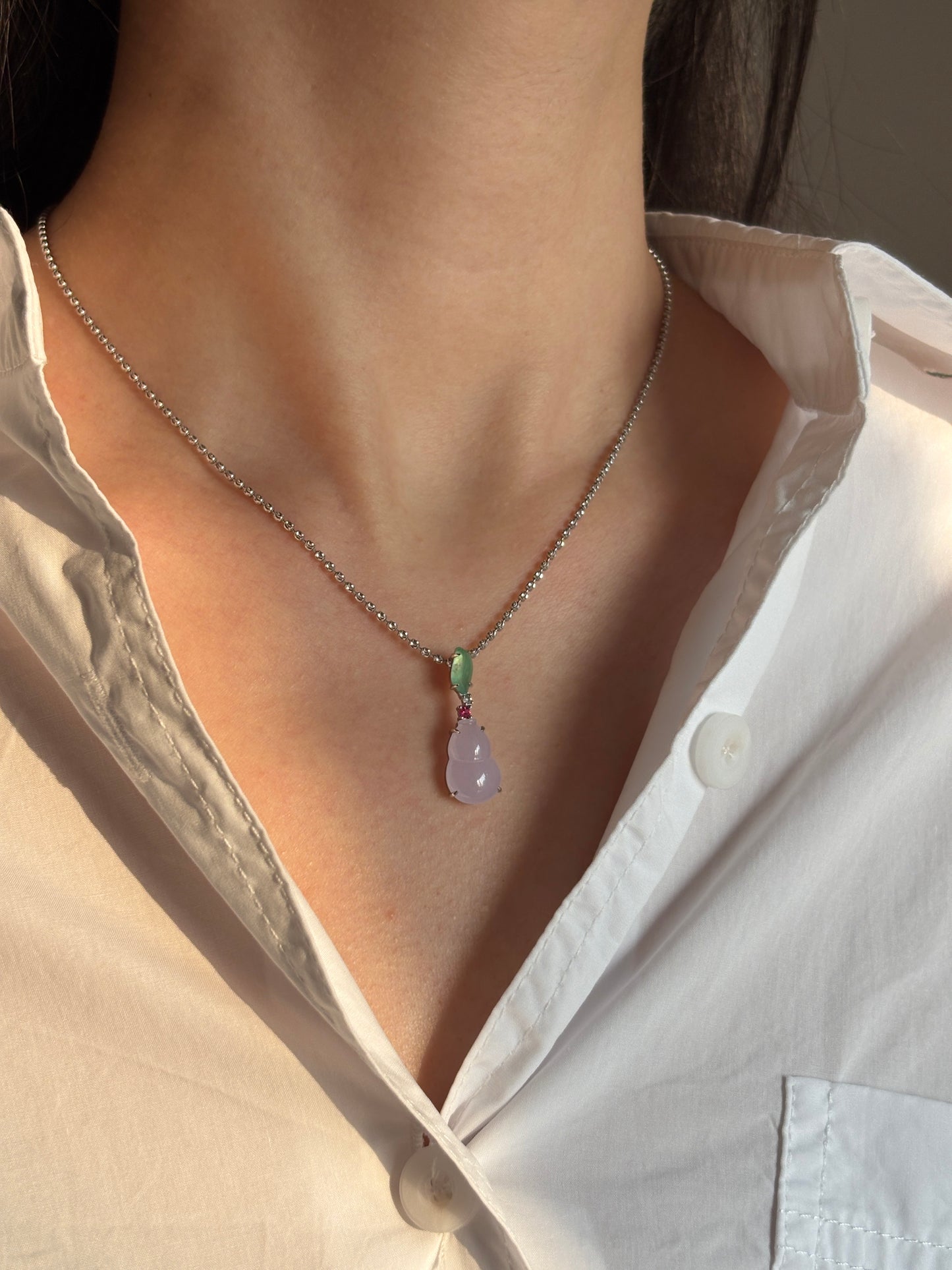 #P0537 "Hulu/Gourd" Icy Pink Lavender & Sun Green Jadeite Jade 18K White Gold Pendant