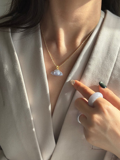 #0471 "Lotus" Icy Lavender Jadeite Jade 18K Yellow Gold Pendant