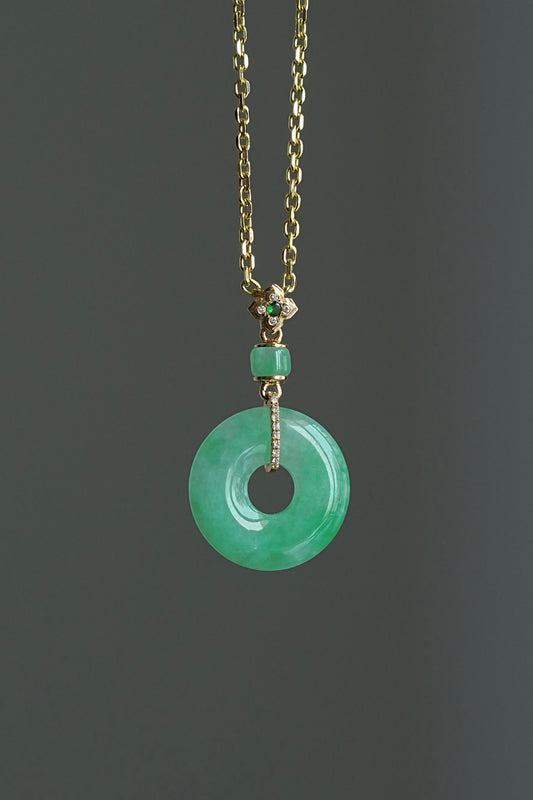#P0434 "Bi" Icy Bright Sun Green Jadeite Jade Donut 18K Yellow Gold VS Diamonds Pendant