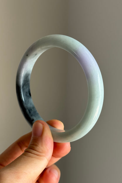 #0446 Light Green Lavender Ink Jade Bangle Size 60