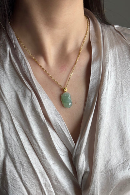 #0437 "Pixiu" Icy Apple Green Jadeite Jade 18K Yellow Gold Pendant