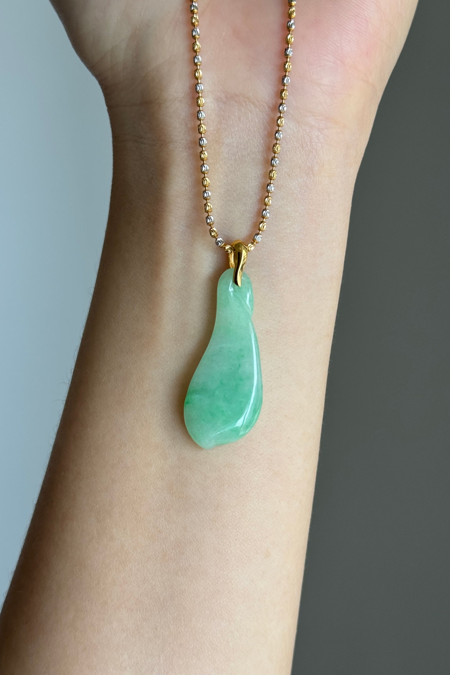 #P0508 "Freeform Fortune Melon" Sun Green Jadeite Jade 18K Rose Gold Pendant