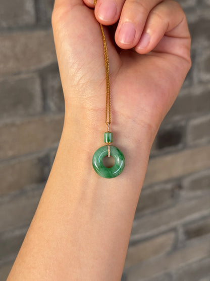 #P0436 "Bi" Vivid Green Jadeite Jade Donut 18K Yellow Gold VS Diamonds Pendant