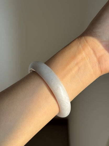 #0404 Light Pink Lavender Jade Bangle Size 56.4