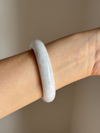 #0404 Light Pink Lavender Jade Bangle Size 56.4