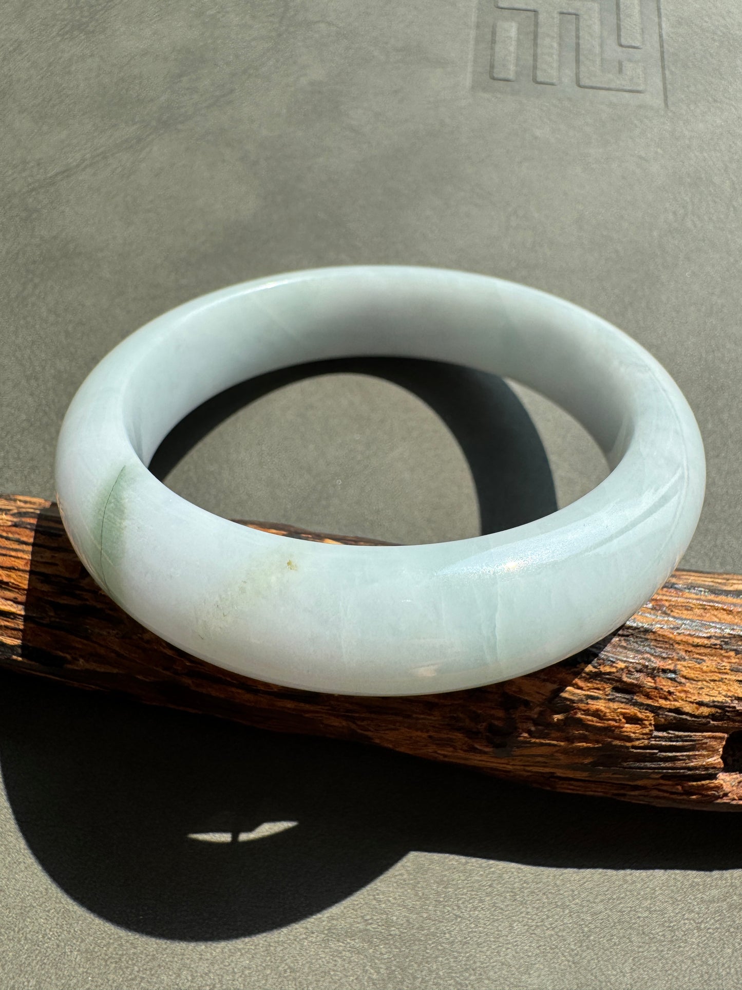 #0407 Baby Blue Jade Bangle Size 57.7