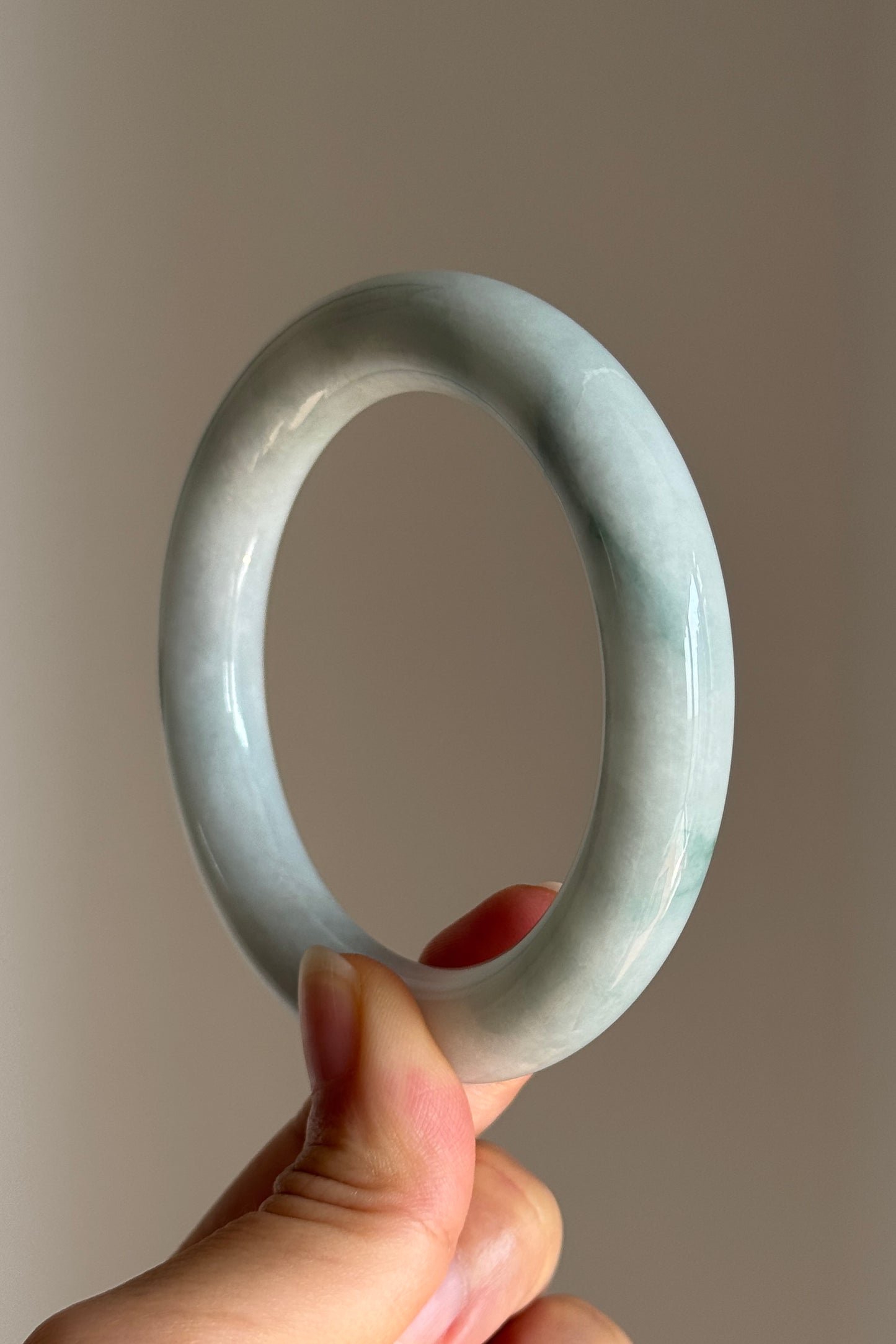 #0408 Bluish Green Flower Jade Bangle Size 57 (fits up to 58)
