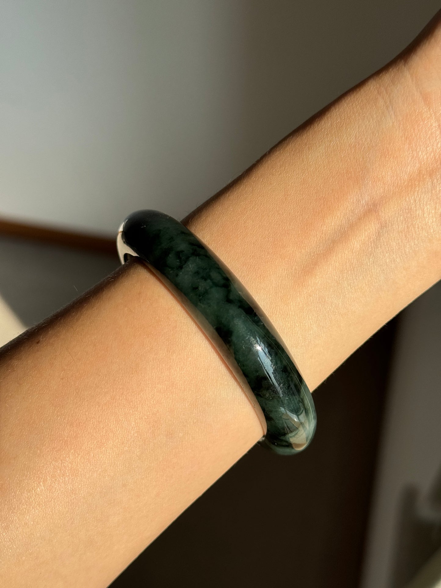 #0409 Icy Dark Olive Green Ink Flower Jade Bangle Size 56.3