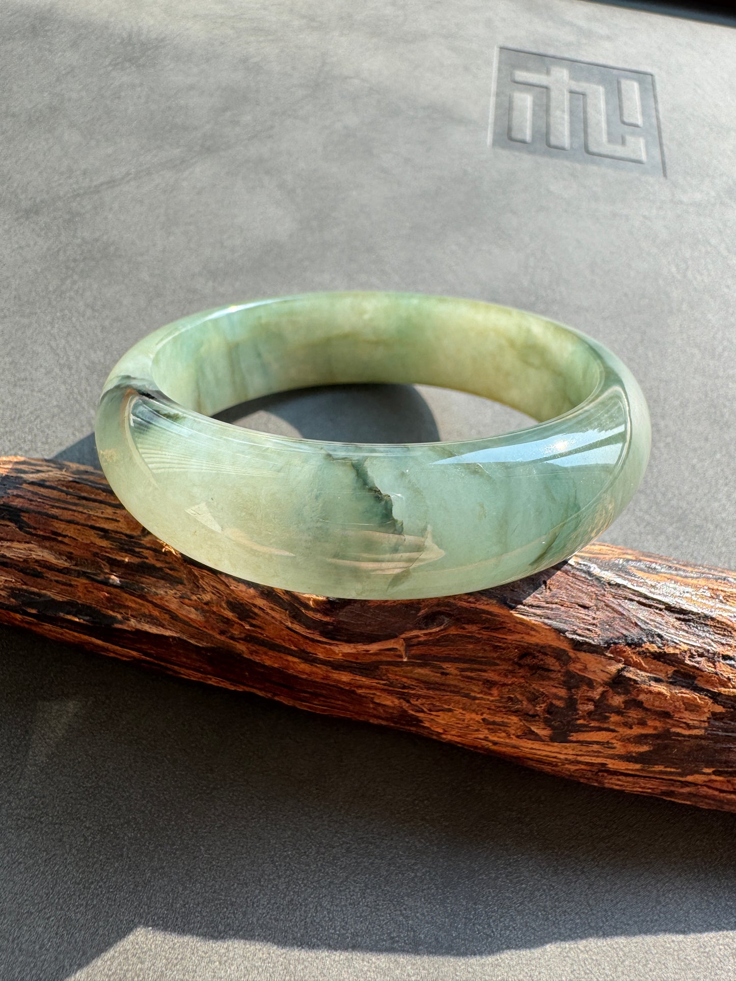 #0410 Icy Olive Green Yellow Ink Flower Jade Bangle Size 53.2