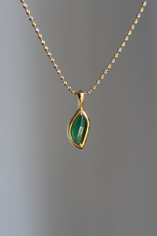 #P0426 "Leaf" Highly Icy Imperial Green Jadeite Jade 18K Yellow Gold Pendant