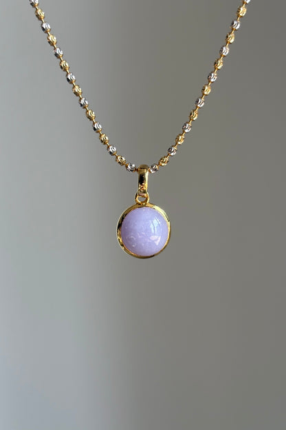 #P0431 Lavender Jadeite Jade Cabochon 18K Yellow Gold Pendant