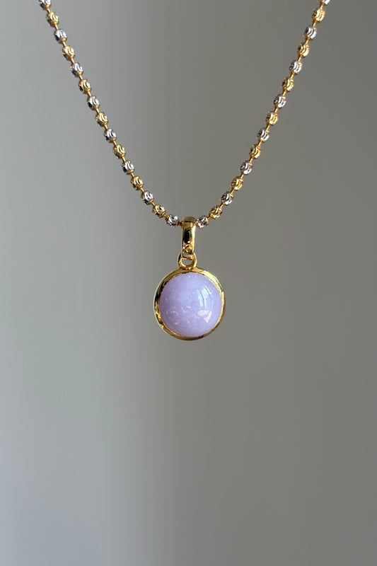 #P0431 Lavender Jadeite Jade Cabochon 18K Yellow Gold Pendant