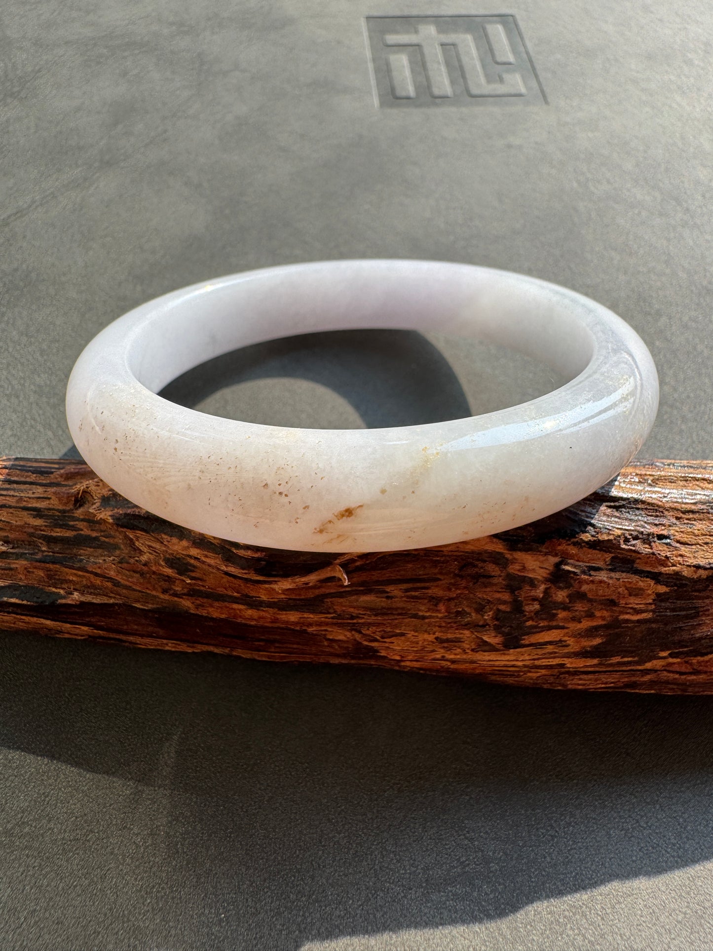 #0414 Icy Pink Lavender Yellow Golden Flecks Jade Bangle Size 57