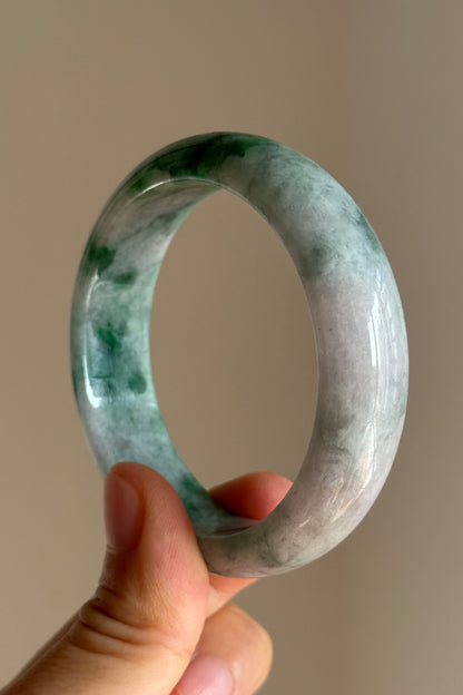 #0411 Rich Vivid Green Lavender Jade Bangle Size 52.5