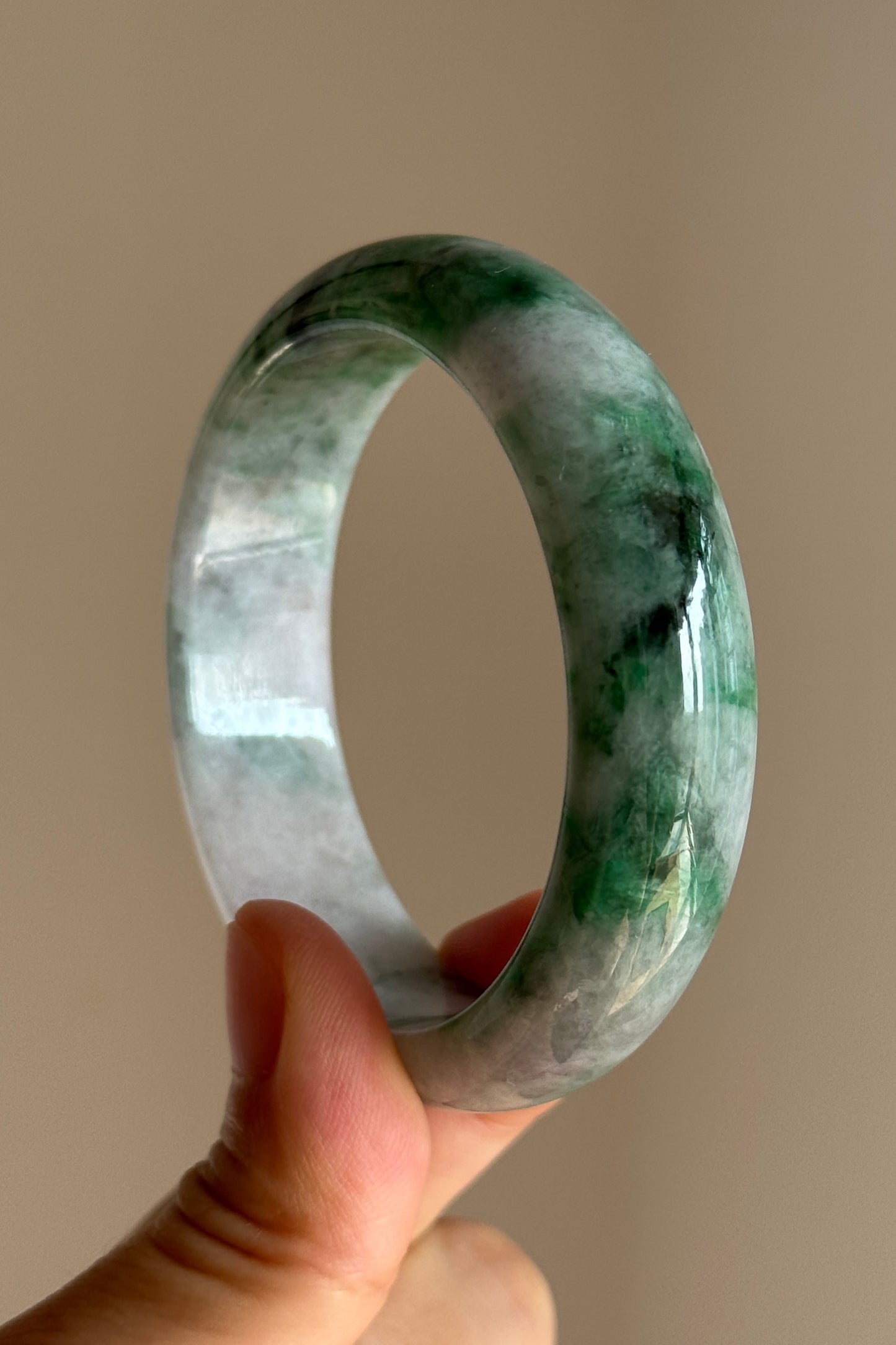 #0411 Rich Vivid Green Lavender Jade Bangle Size 52.5
