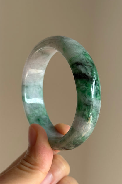 #0411 Rich Vivid Green Lavender Jade Bangle Size 52.5
