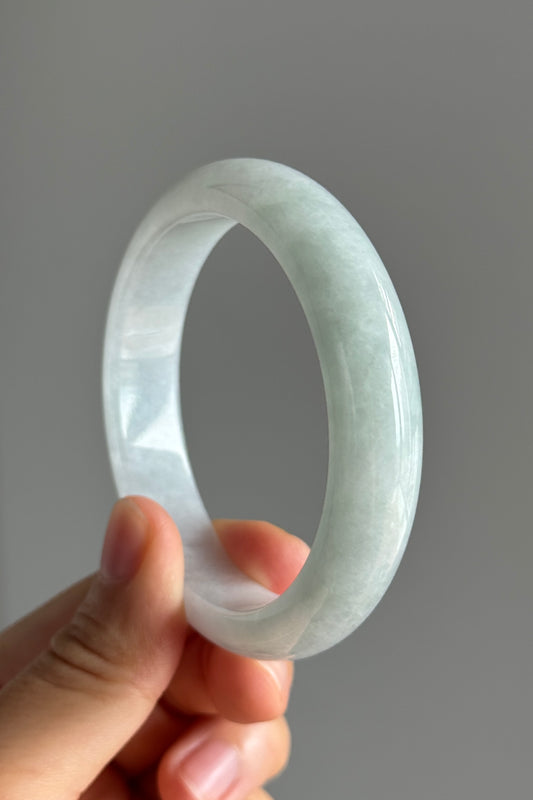 #0334 Icy Baby Blue Jade Bangle Size 56