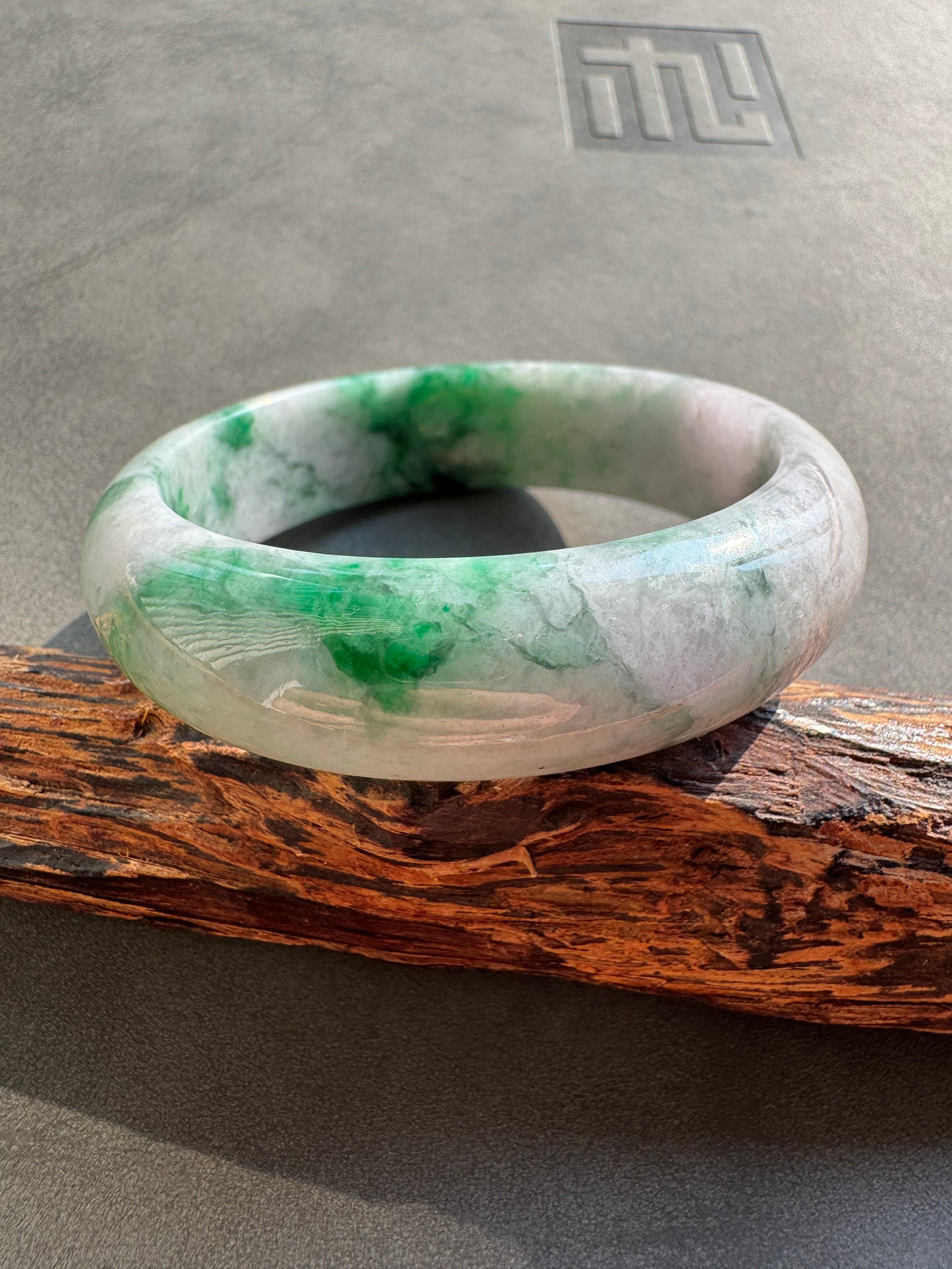 #0411 Rich Vivid Green Lavender Jade Bangle Size 52.5