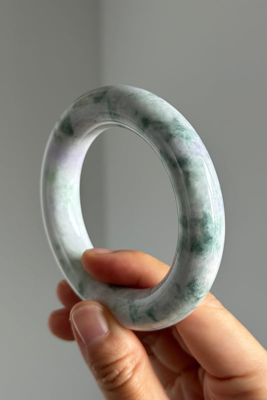 #0336 Green Flower Lavender Jade Bangle Size 53.5 (fits up to 54.5)