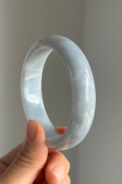 #0341 Bluish Lavender Jade Bangle Size 57.2