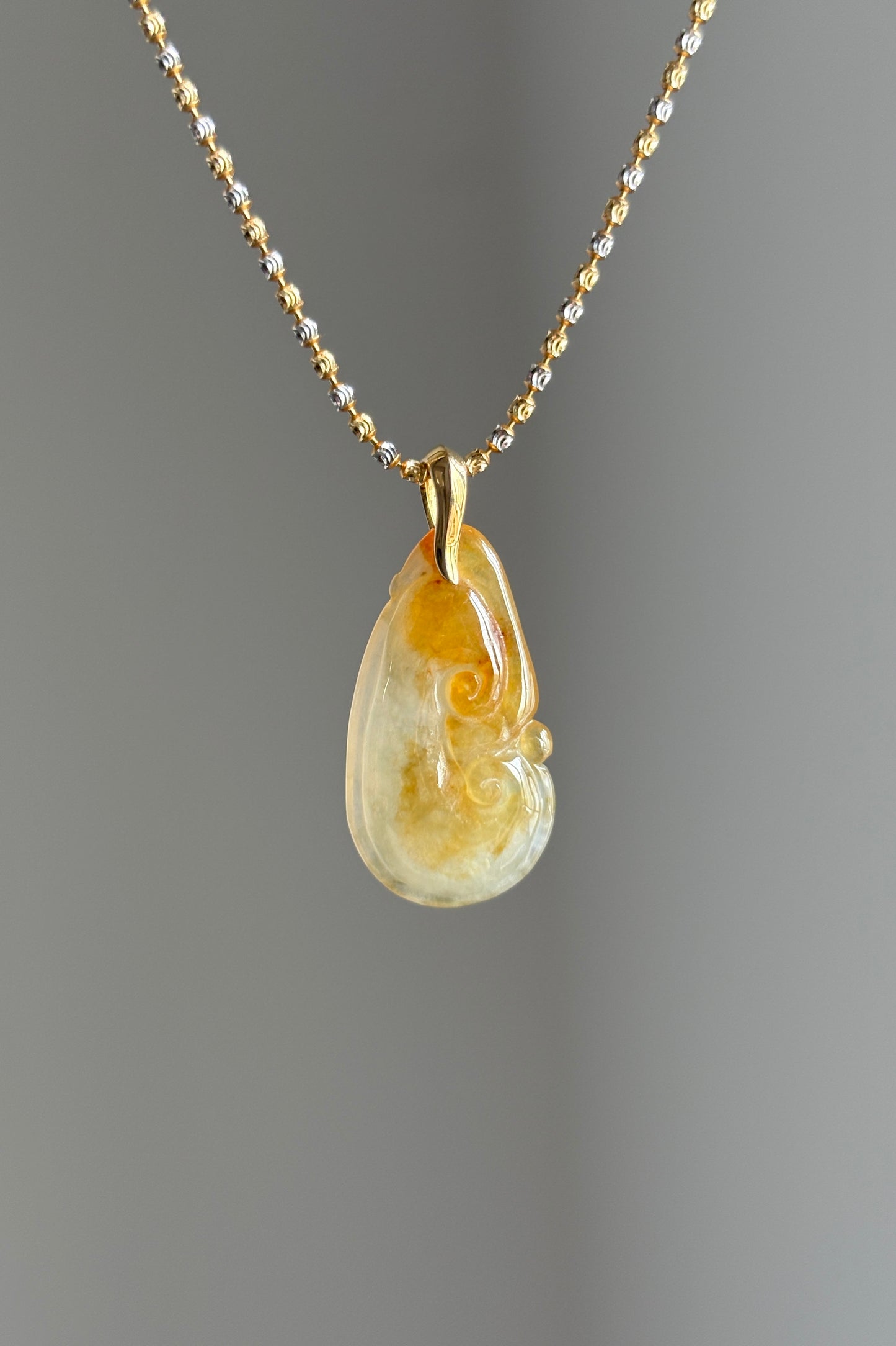 #P0476 "Ruyi" Icy Yellow Golden Jadeite Jade 18K Yellow Gold Pendant