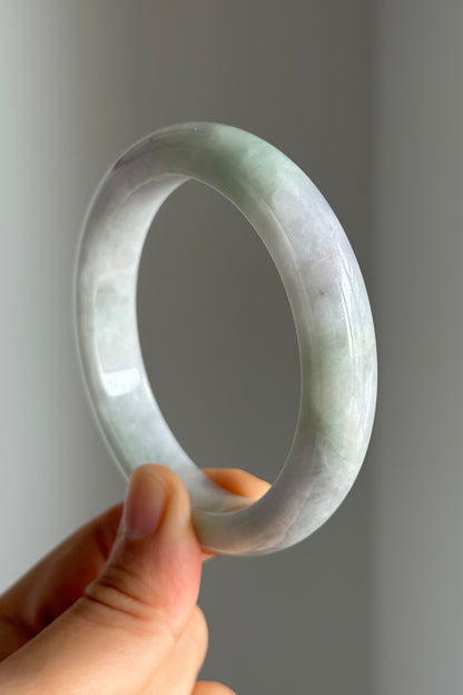 #0343 Icy Lavender Green Jade Bangle Size 58.1