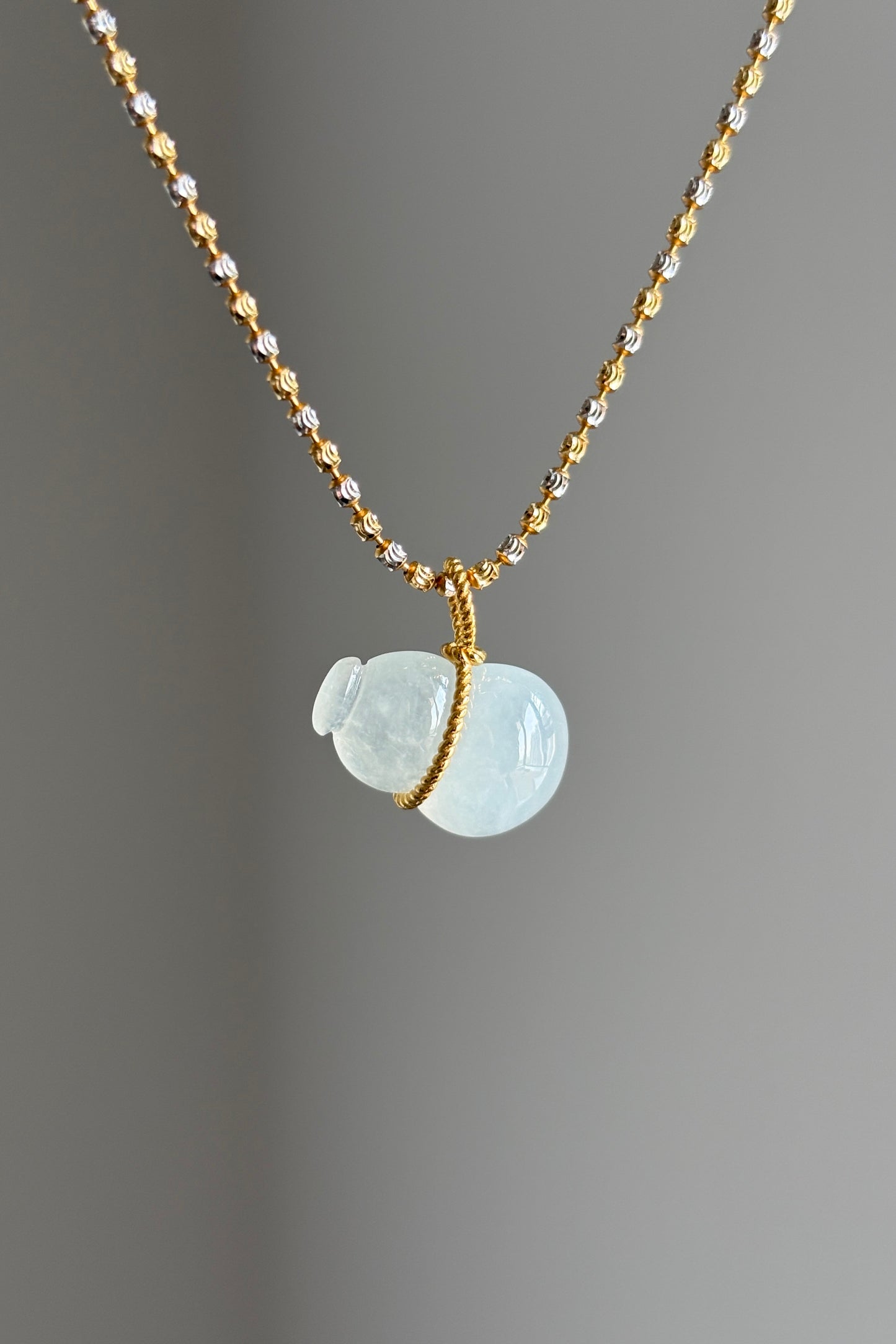 #P0482 "Hulu/Gourd" Highly Icy White Jadeite Jade 18K Yellow Gold Pendant