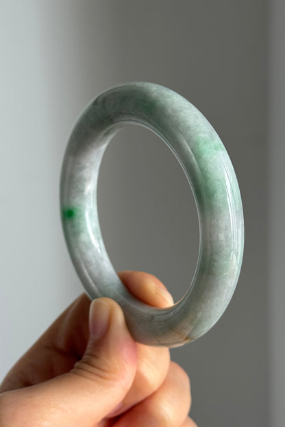 #0345 Sun Green Lavender Jade Bangle Size 56.2 (fits up to 57.2)